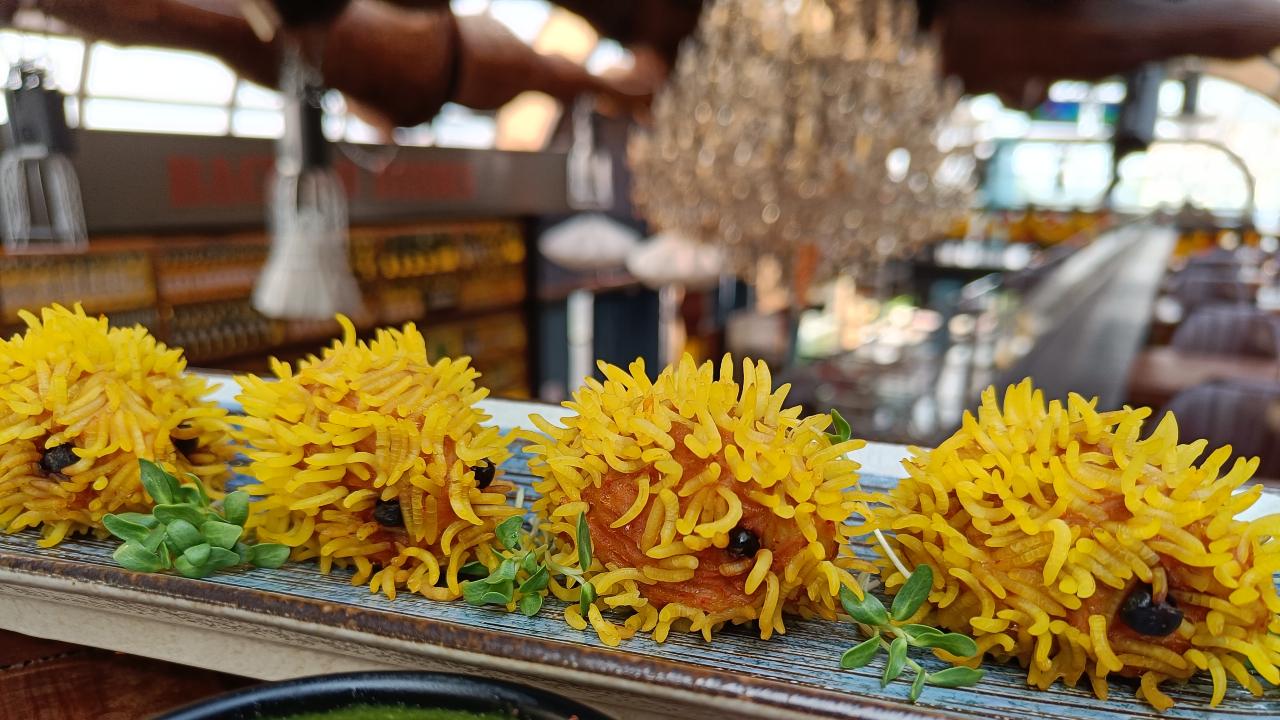 Chef Debojyoti Sarkar, executive chef at Roots Kolkata, says you can make the jimikand porcupine a la roots. The savoury dish has a variety of flavours that come together with every bite. 