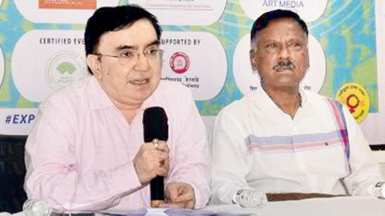 Municipal Commissioner Anilkumar Pawar speaks at the conference on Tuesday. Pic/Atul Kamble