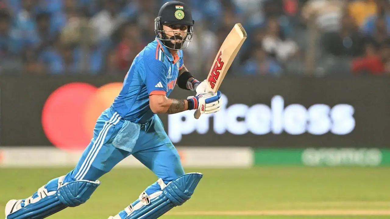 The Motera Stadium witnessed the clash between the biggest cricketing rivals. In India vs Pakistan, Kohli departed early scoring just 16 runs. He played 18 balls including 3 fours