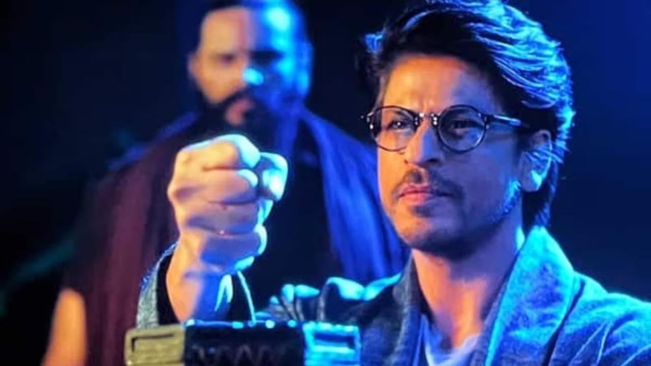 SRK played a small yet impactful role in the ambitious film 'Brahmastra: Part 1'. The superstar did not charge any money for his role in the film