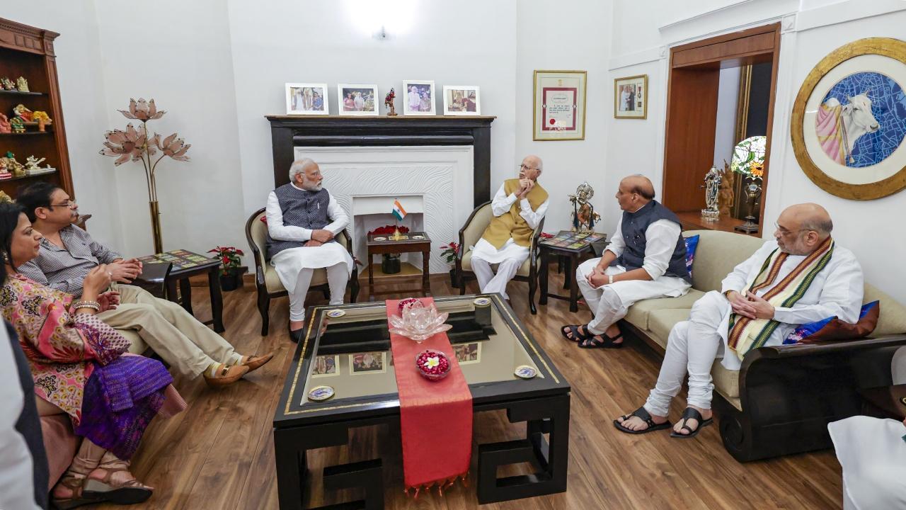 Pics: PM Modi, HM Shah, Rajnath visit Advani's residence to wish him on Birthday