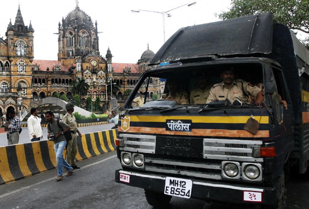 Then Kasab and Ismail Khan made their way to the Cama Hospital. They attacked six police officers en route, including Ashok Kamte, Vijay Salaskar, and the former head of the Mumbai Anti-Terror Squad (ATS), Hemant Karkare