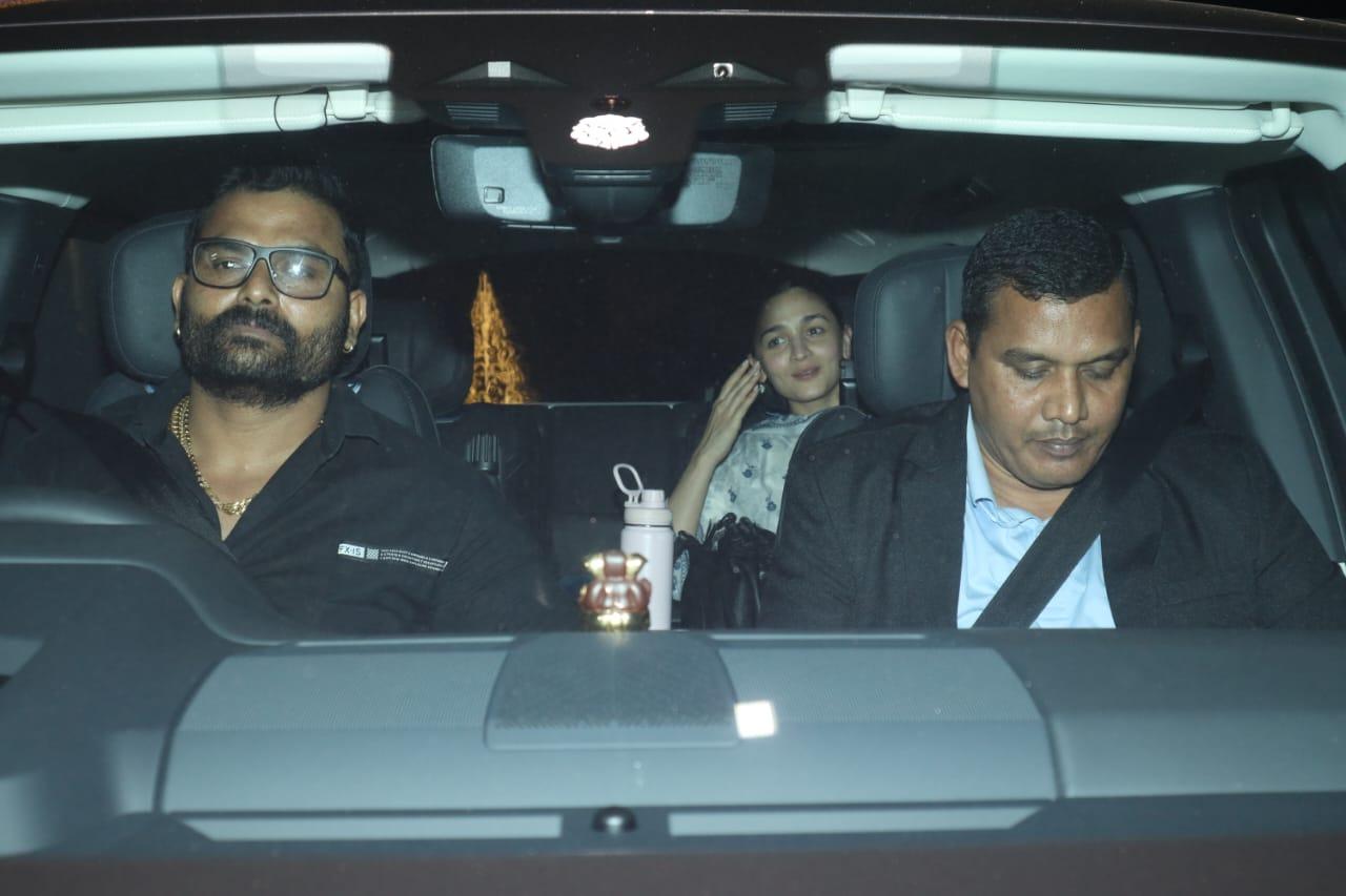 Alia Bhatt was spotted early in the morning today