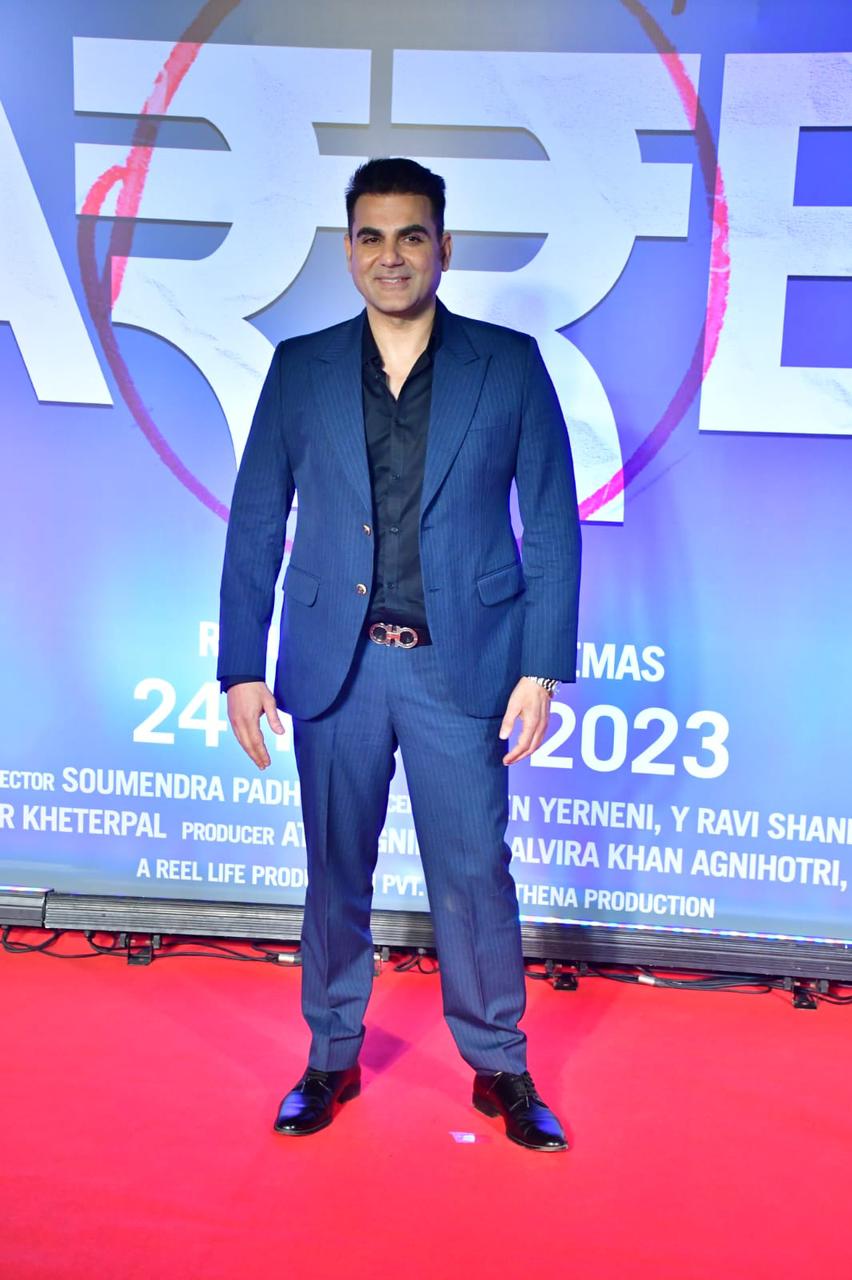 Arbaaz Khan arrived in a blue suit to watch the movie and to extend support to his niece Alizeh
