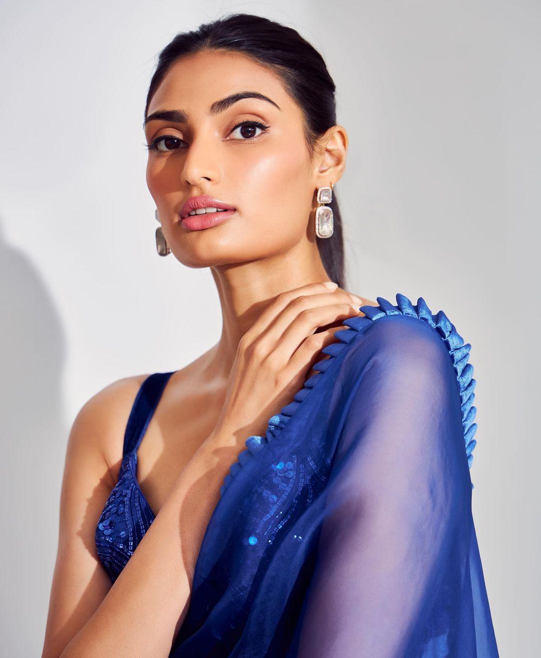 Athiya Shetty rocked a beautiful electric blue drape by Manish Malhotra, and everyone couldn't stop talking about it for all the right reasons.