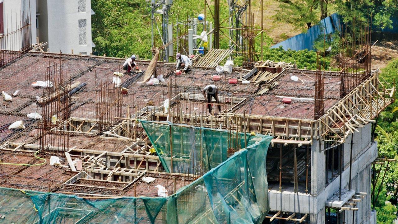Mumbai: 472 building projects put on hold by MahaRERA