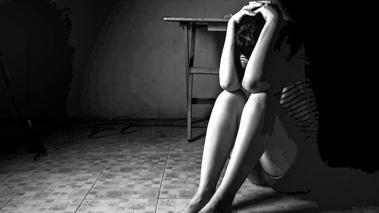 Pune: RPF cop holds runaway minor captive, rapes her for six days