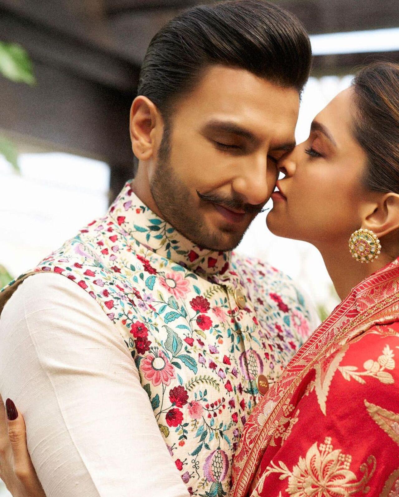 Ranveer Singh and Deepika Padukone performed a puja at home on Diwali 2023. The couple clicked mushy pictures and shared them on social media