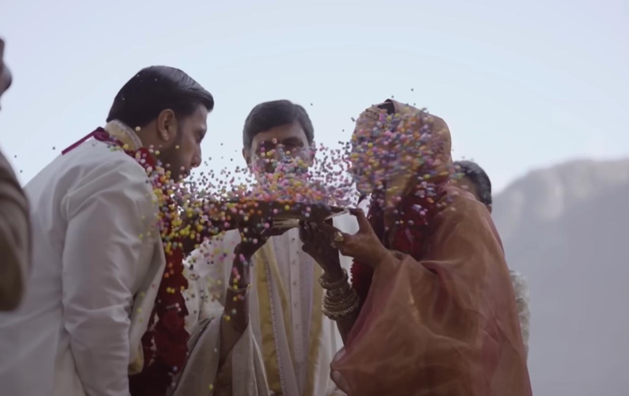 Ranveer and Deepika's wedding video has some beautiful moments and this was one of them
