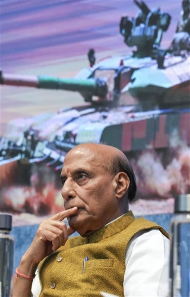 Singh pointed out that the countries, which manufacture quality products, export their equipment across the globe and that India has full potential to become a leading manufacturer of defence equipment.