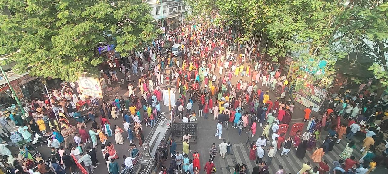 People all across the country are all decked up for Diwali