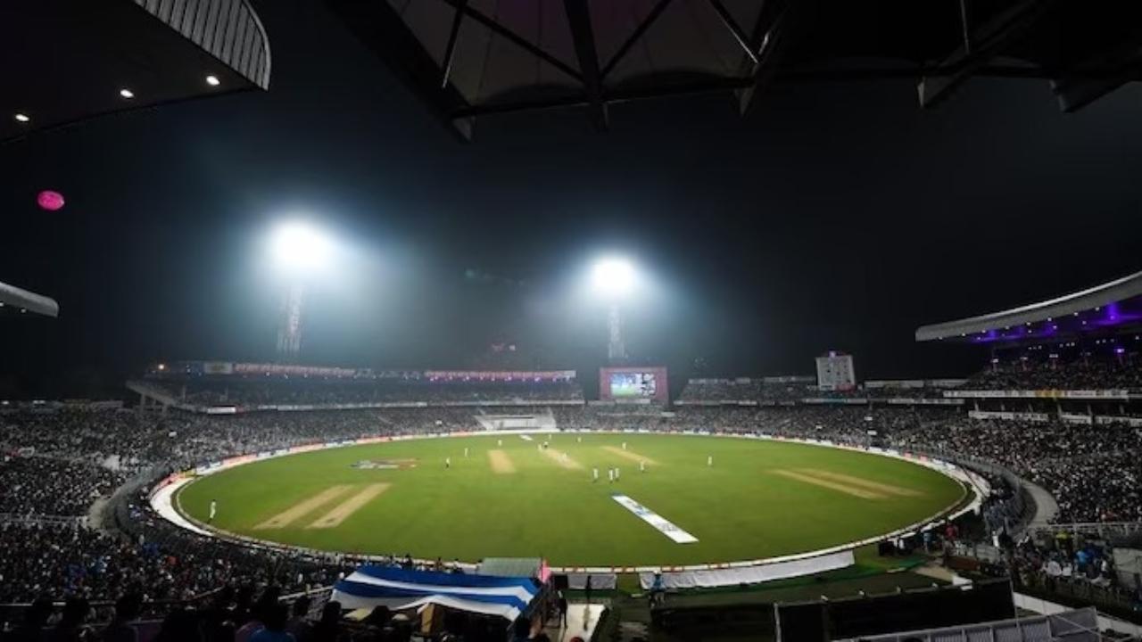The semi-final 2 clash of the ICC World Cup 2023 will be played in Kolkata at Eden Gardens. The coin for the toss will be flipped around 1.30 pm and the match will start at 2 pm