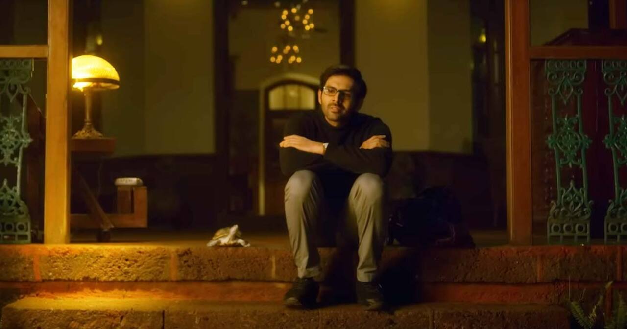 In many ways an experimental film for Kartik, it is much different from the kind of films he is known for.  Freddy follows the story of a socially awkward dentist goes to great lengths to win the affection of a woman in an abusive marriage. However, hidden secrets set him off on a dark path.
