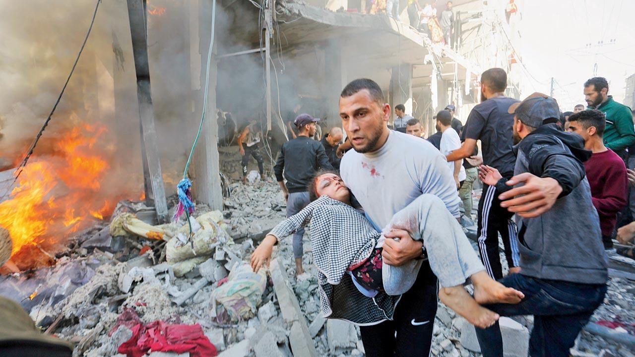 With communications down, no more aid deliveries to Rafah