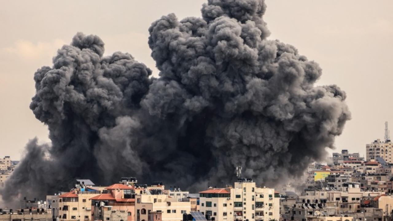 Israeli airstrike on south Lebanon kills 2 journalists of a pan-Arab TV station