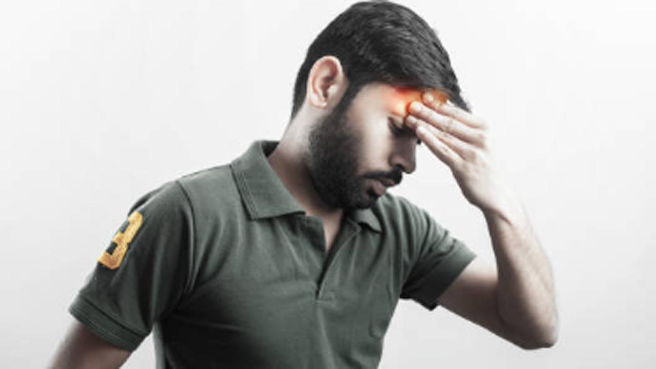 Here’s why you get headache after drinking red wine
