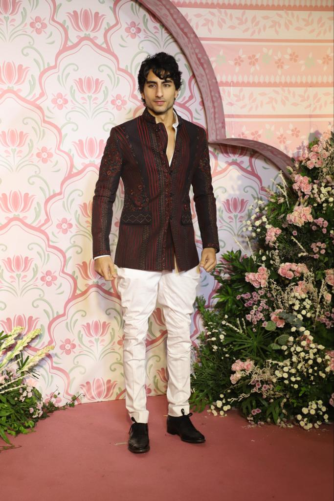 Ibrahim Ali Khan showed up at the event looking gorgeous in a maroon colour kurta set