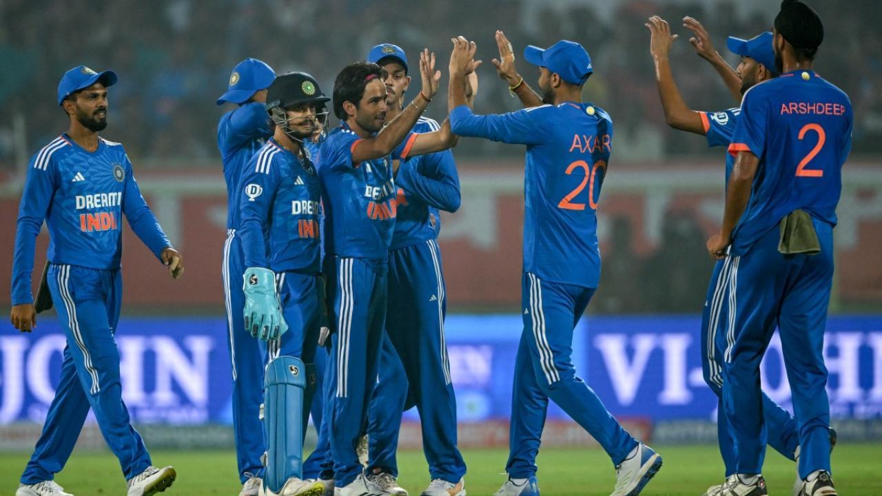 Indian bowlers look to improve against Australia ahead of the 2nd T20I clash