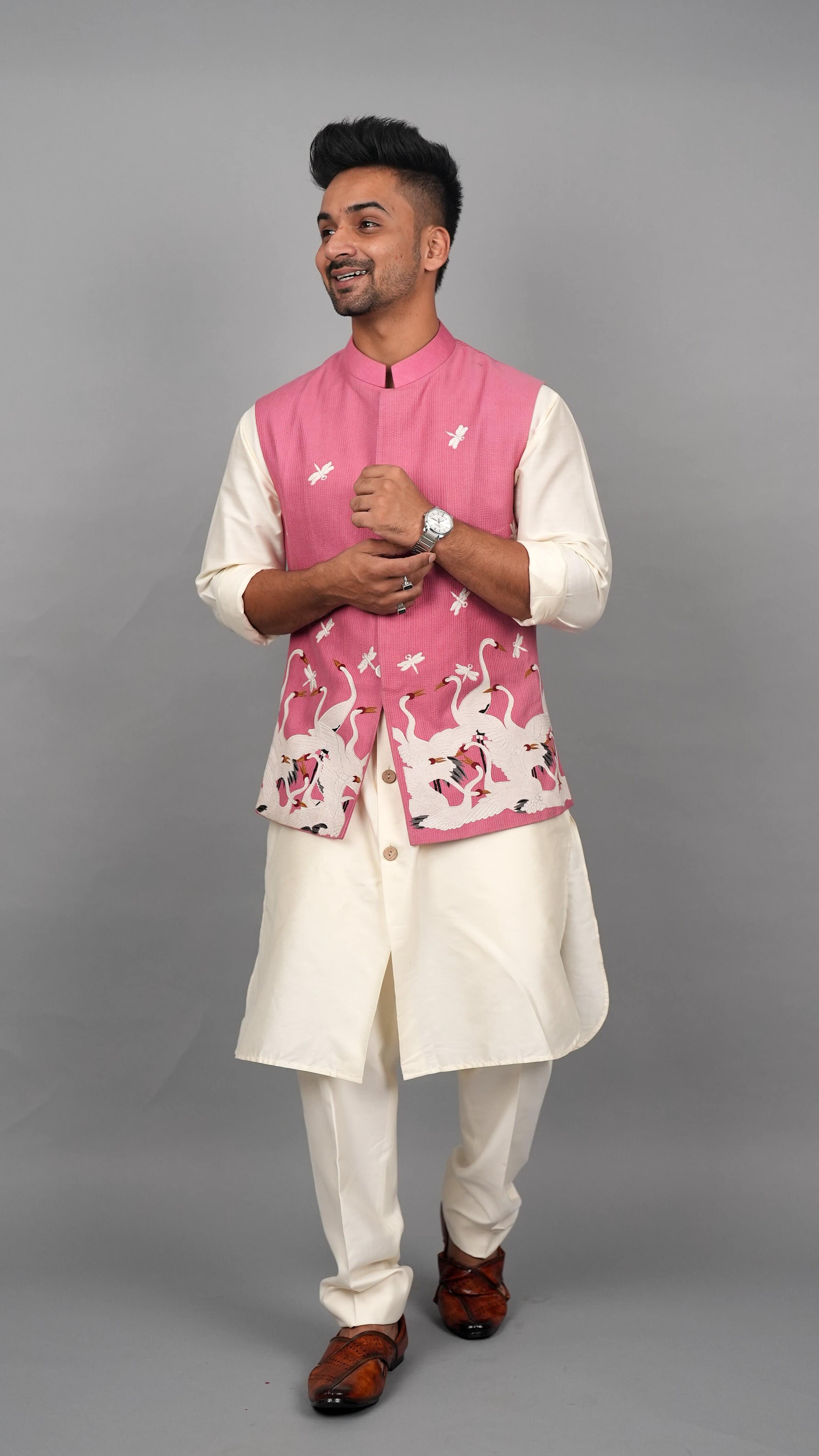 When Suraj Pal Singh isn't off being an accomplished entrepreneur, he's graciously giving his fanbase tips on how to dress. 