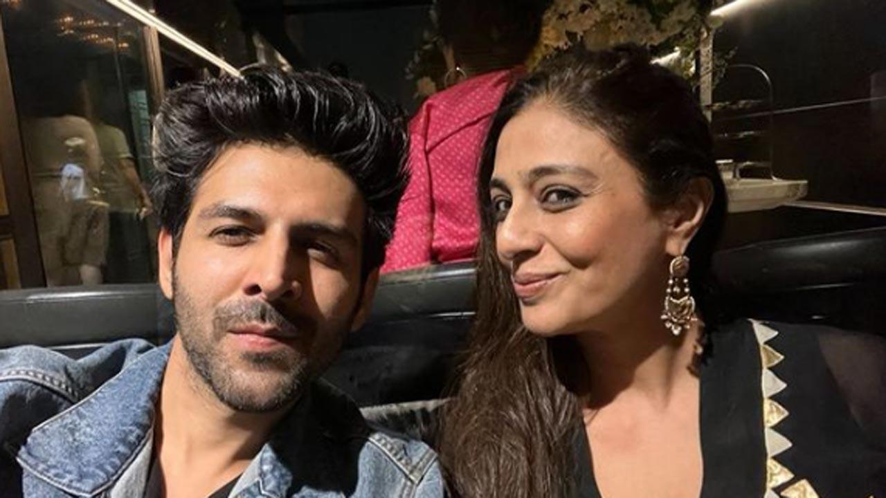 Kartik Aaryan wishes 'Bhool Bhulaiyaa 2' co-star Tabu on birthday