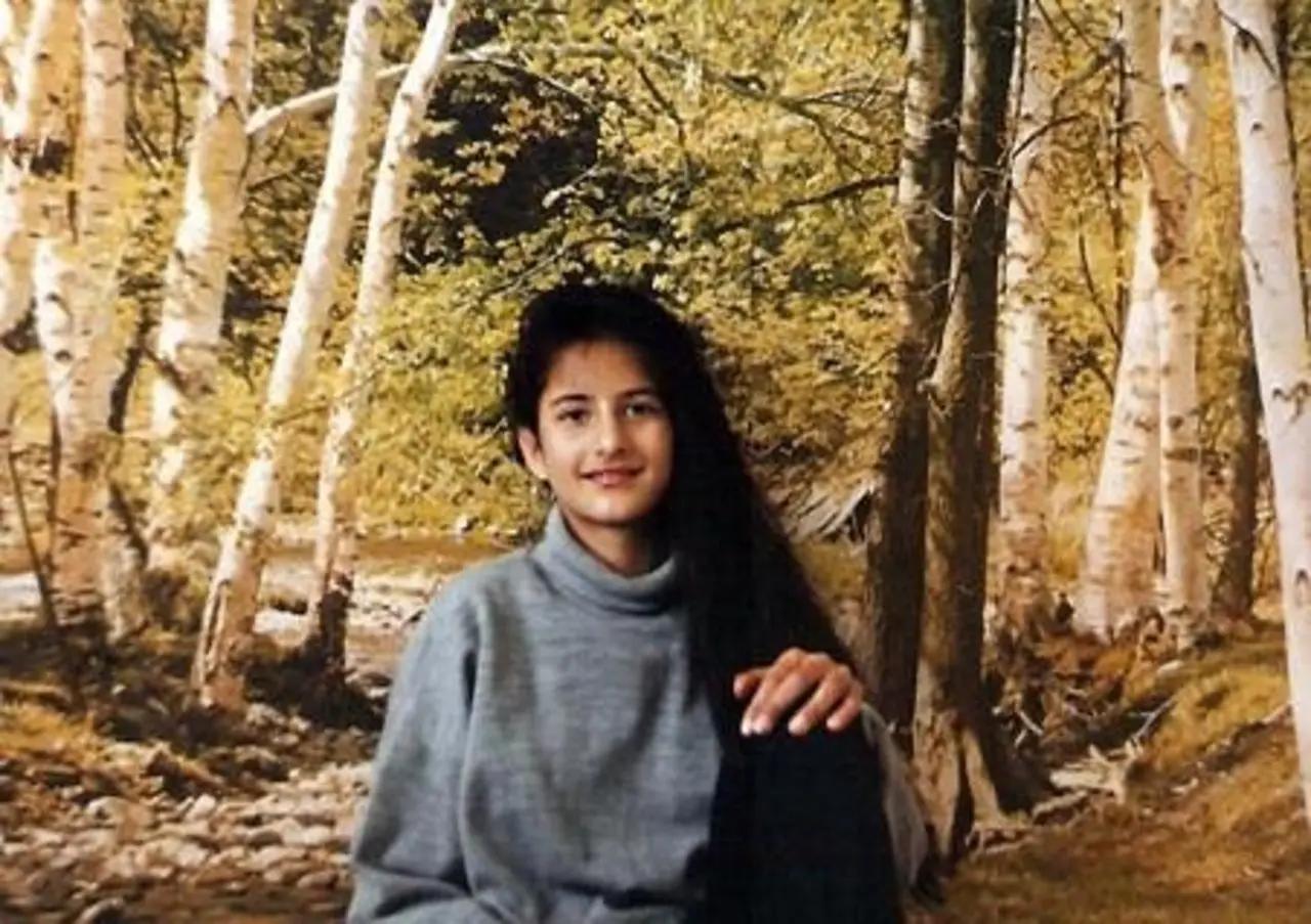 Katrina Kaif as a child is already giving us indie-pop star vibes