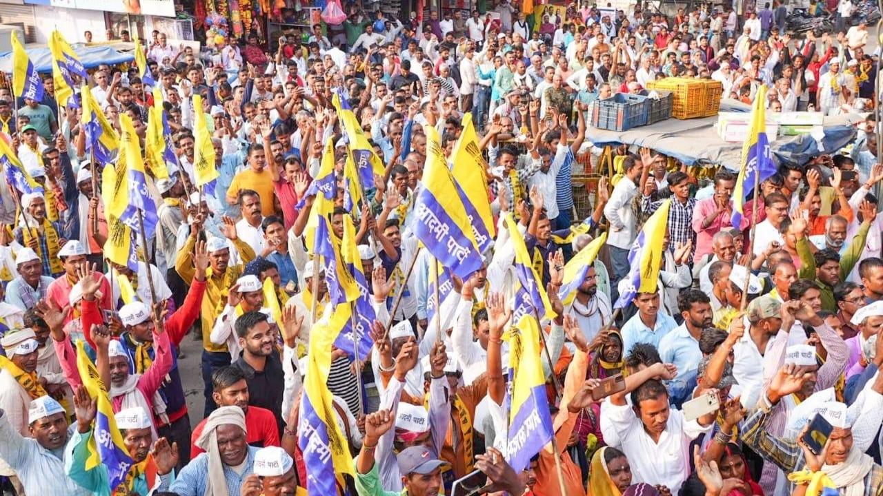 Highlighting the work done by AAP governments in Delhi and Punjab in the education and health sectors, like setting up of schools and clinics, providing free water and electricity, Kejriwal said his party had proved sceptics wrong