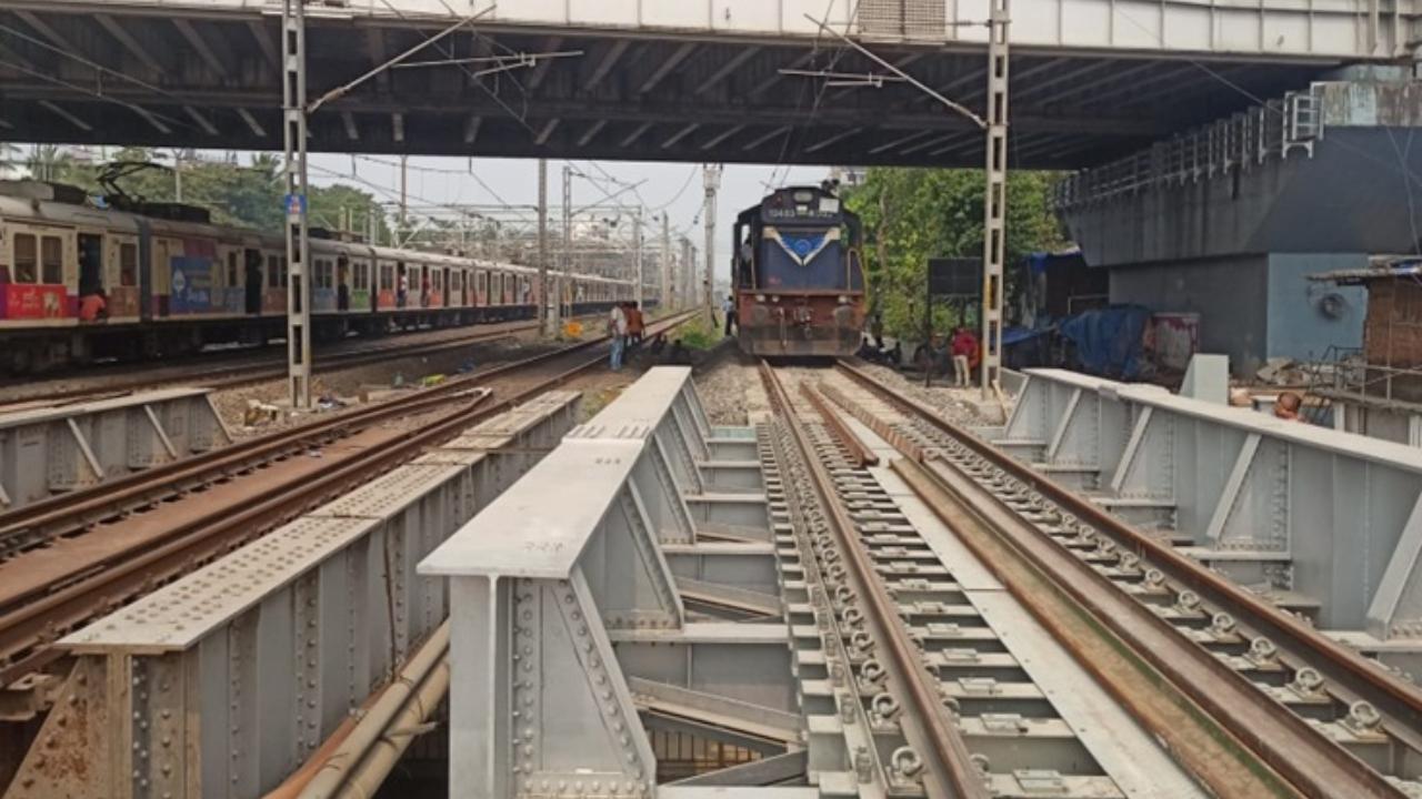 Mumbai local train updates: Western Railway successfully commissions 6th line between Khar and Goregaon