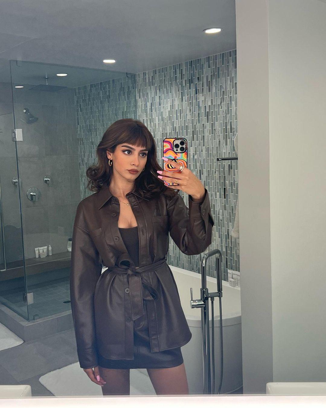 Khushi Kapoor effortlessly donned a brown jacket to elevate her simple outfit. It's the little things that truly make her a fashion inspiration