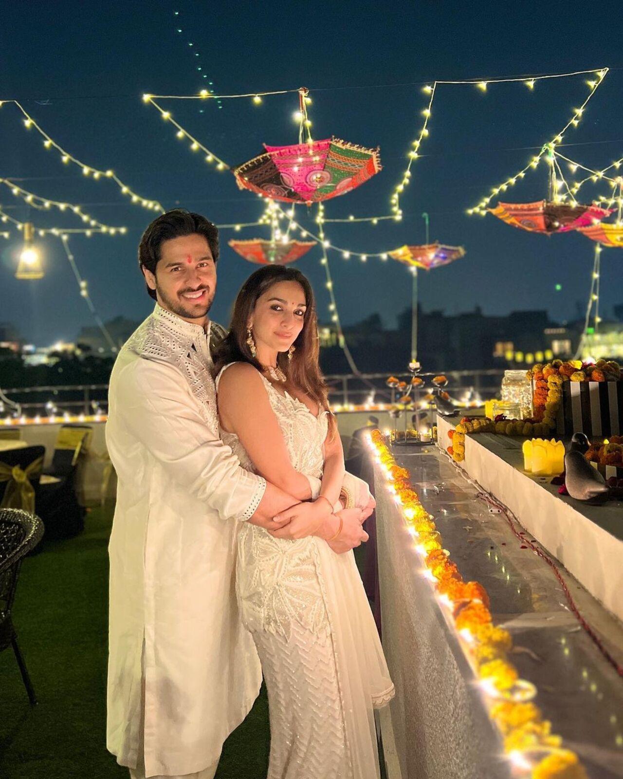 Sidharth Malhotra and Kiara Advani celebrated their first Diwali after marriage at his residence in Delhi. The couple twinned in ivory and posed for pictures