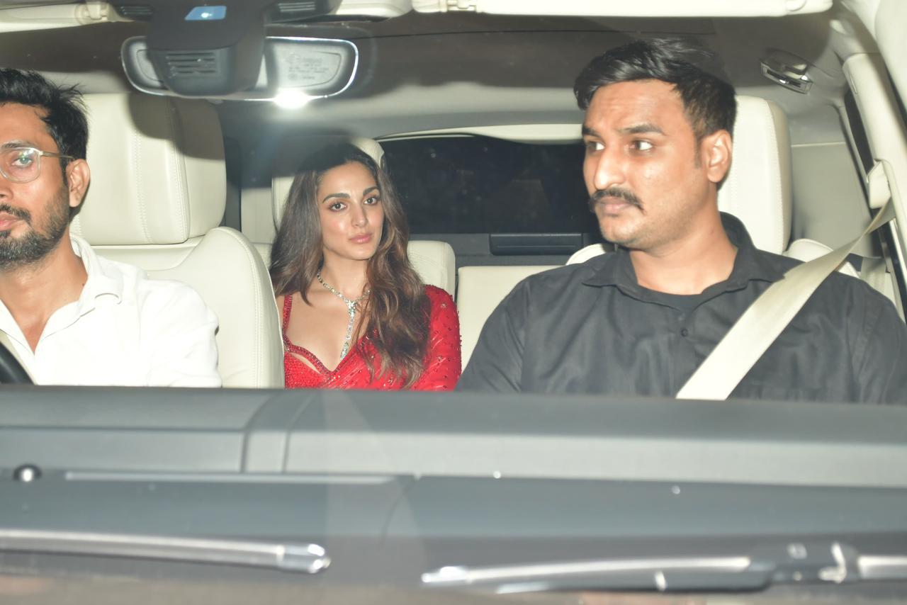 Kiara Advani looked absolutely stunning at Amritpal Singh Bindra's Diwali 2023 party