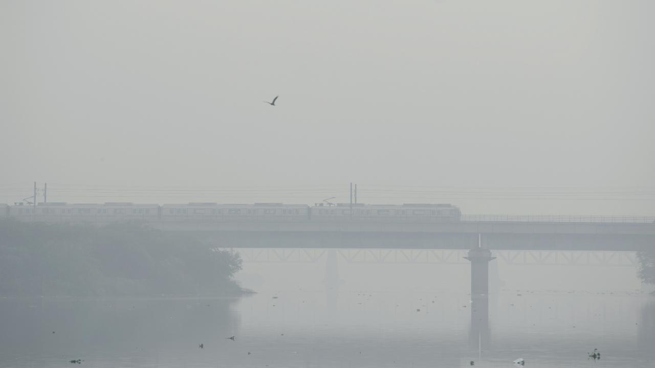 An official at the India Meteorological Department said a slight increase in wind speed and light rainfall may bring marginal relief during the day. Unfavourable atmospheric conditions are likely to persist for two to three days, the official said.