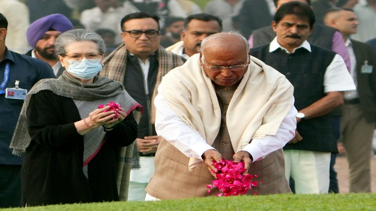 In another post in Hindi, Kharge recalled the words of Nehru, who said, 