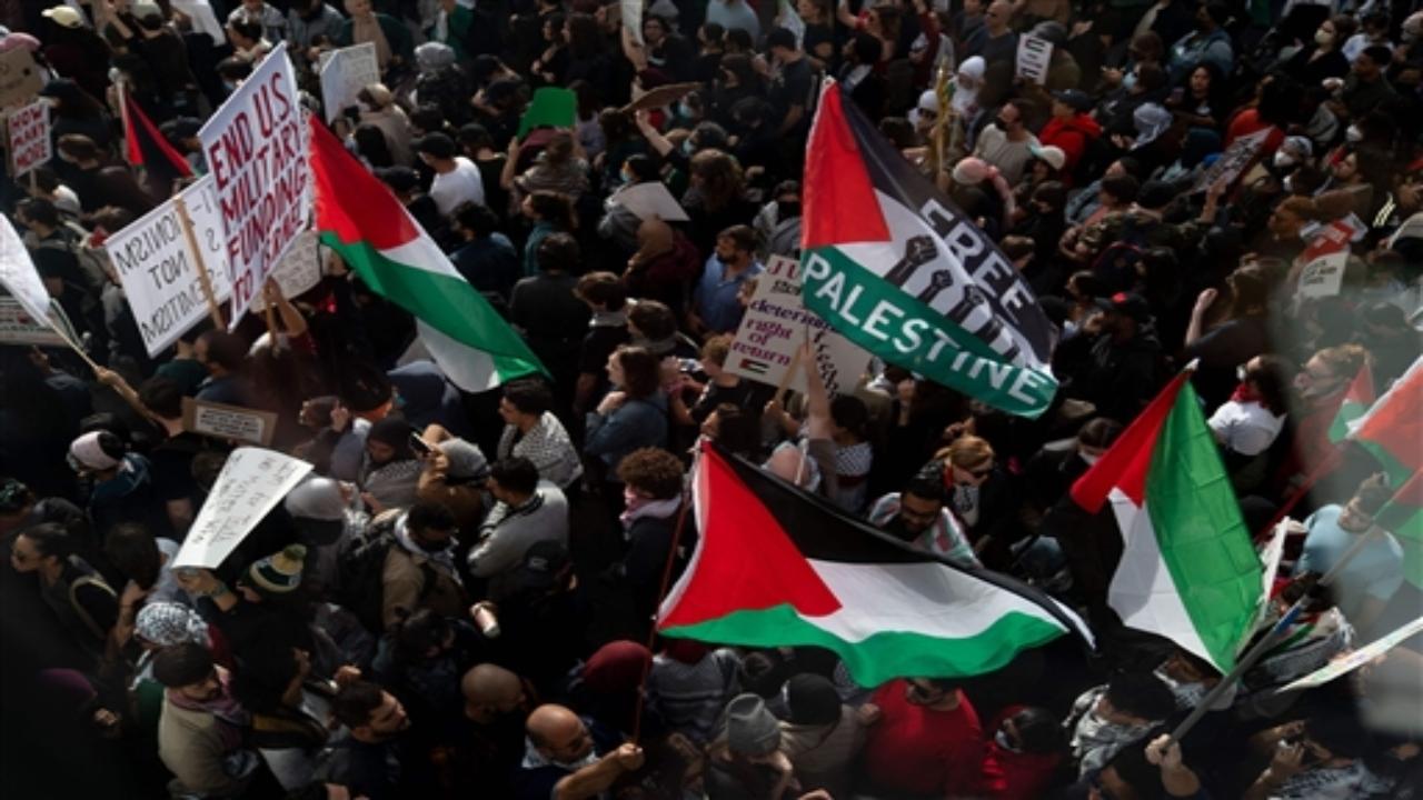 The protests in the American capital and elsewhere unfolded as public opinion surveys show support for Israel in its military campaign against Hamas, which the United States government considers a terrorist organization, but rising concern for Palestinian civilians. Roughly 1,400 Israelis were killed in the attack by Hamas, and more than 9,000 Gazans have been killed in Israel’s bombing campaign, The Times report said.