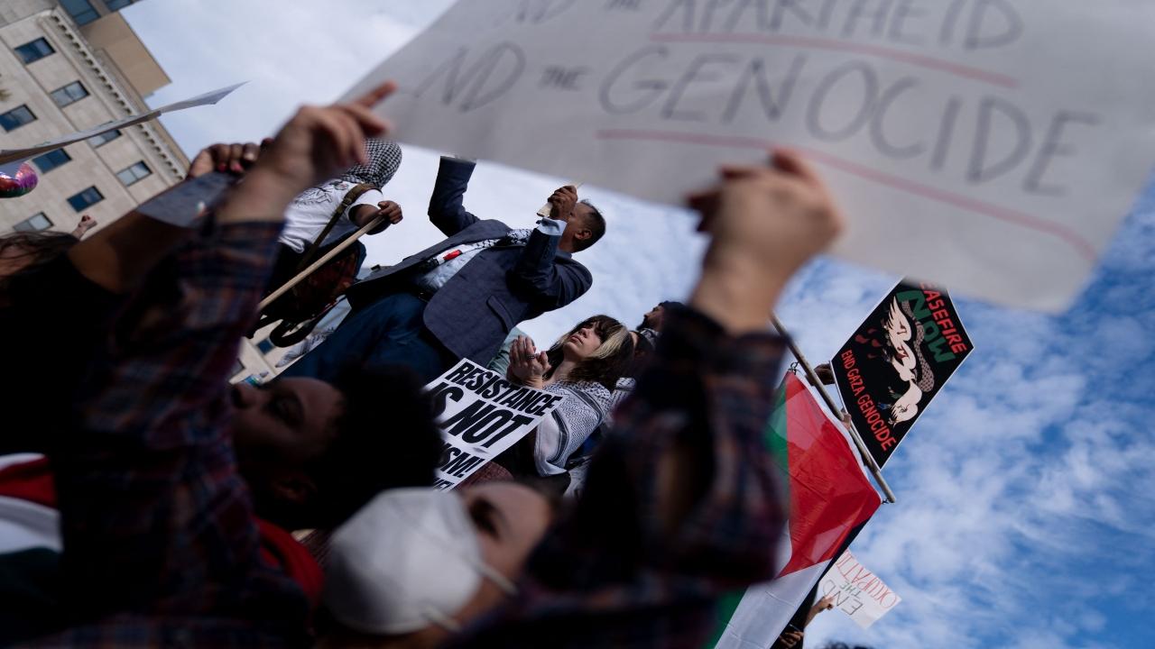 The day’s protests, within sight of the seats of American power in Washington but also in places like New York, Nashville, Cincinnati, Las Vegas and even Orono, Maine, extended and amplified demands for a cease-fire and an end to the siege in Gaza, The New York Times reported. The demonstrations came a week after vast protests in Asian and European capitals, and a day after the Israeli government appeared to rebuff the United States’ call for “humanitarian pauses” in the bombardment.