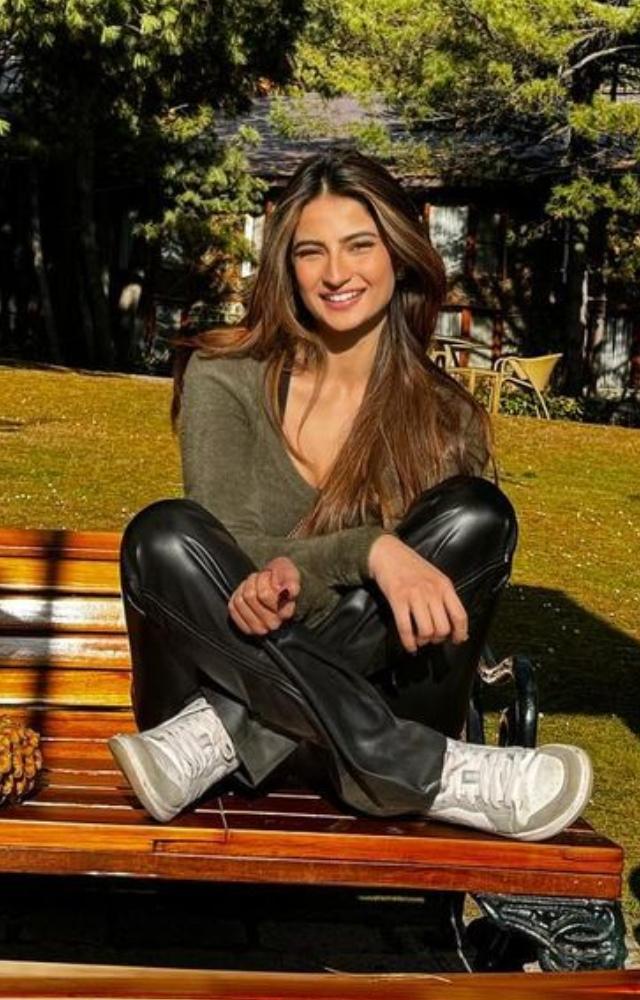 Bringing out her leather pants, Palak teamed it up with a green top. This sun-kissed picture is all things beautiful