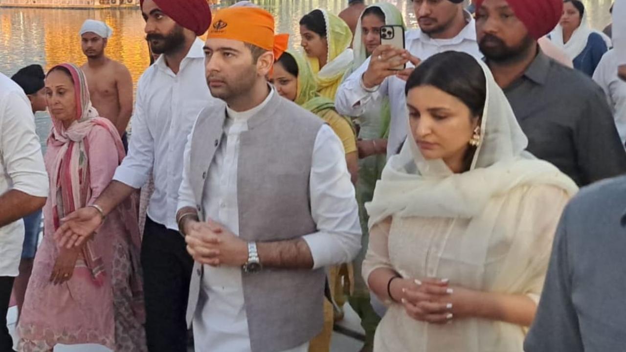 Parineeti Chopra and Raghav Chadha visited the Golden Temple in Amritsar before their wedding in October this year (Source/Instagram)