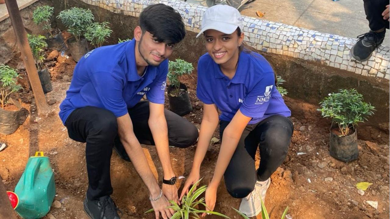 A youth-led initiative has blossomed in the heart of Bandra as Mumbai’s Air Quality Index (AQI) dipped to a concerning ‘poor’ category last week. In a bid to promote environmental well-being, residents joined hands to spearhead a plantation drive on the Carter Road Promenade