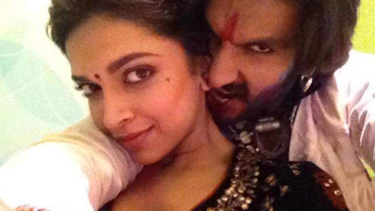 Ranveer shares BTS pictures with Deepika on 10 years of Ram Leela