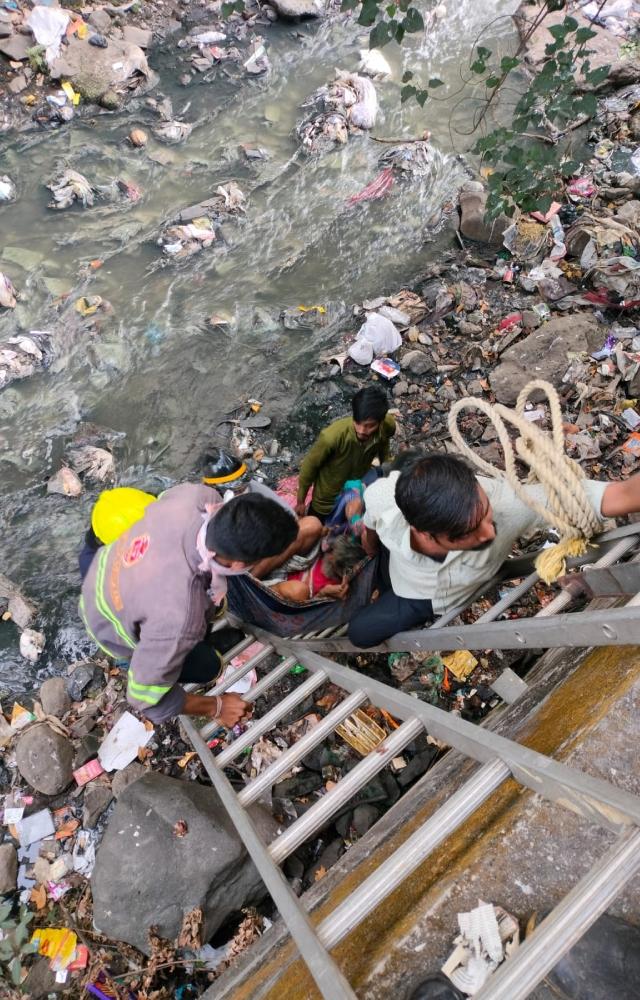 The incident took place at 2:20 pm, the RDMC chief Yasin Tadvi said