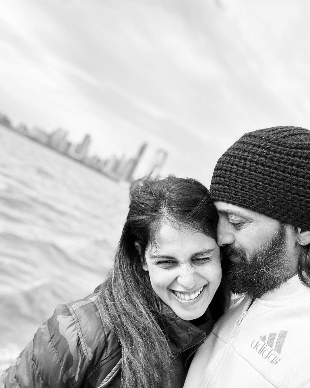 Riteish Deshmukh and Genelia are no doubt one of Bollywood's favourite couples with their humourous yet lovey-dovey reels. The couple share an age gap of 9 years