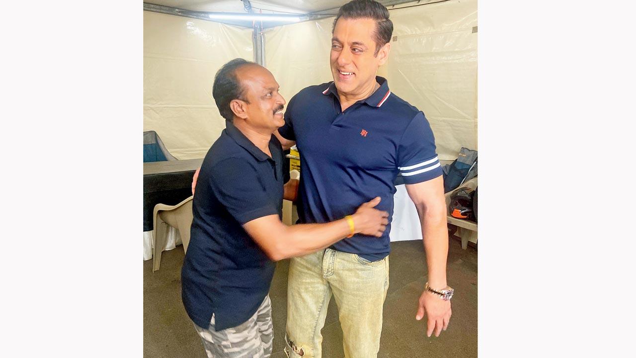 Salman indulges Shaw with a hug 