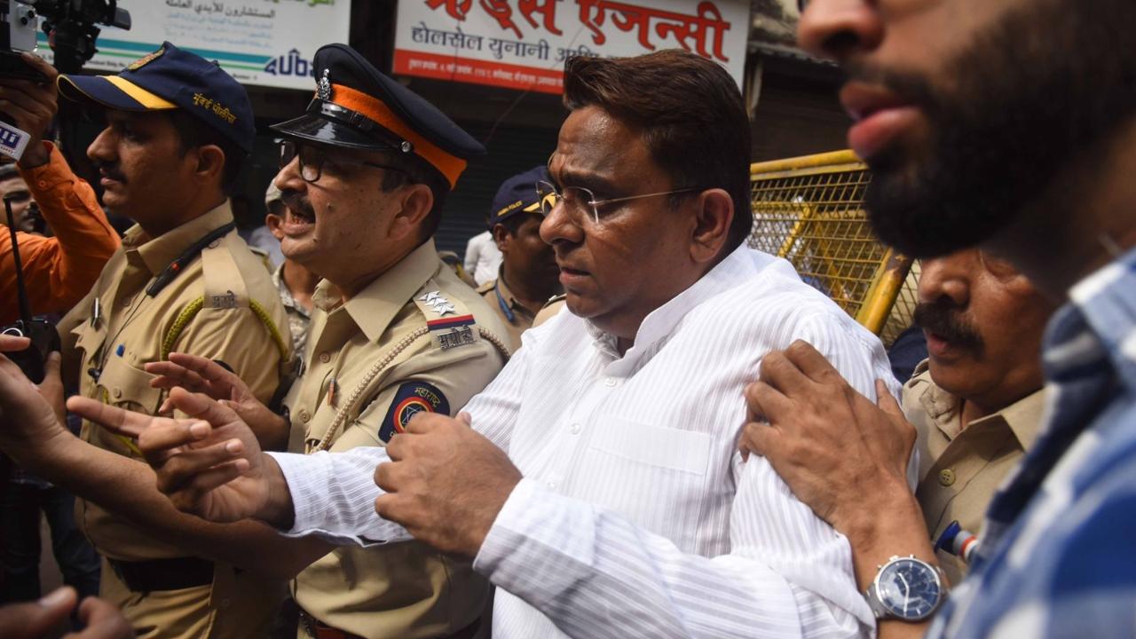 The cycle rally started from the JJ Hospital and was scheduled to move towards the Azad Maidan in south Mumbai