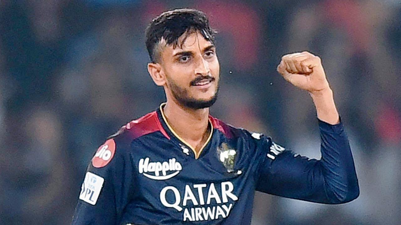 Shahbaz traded to SRH from RCB
