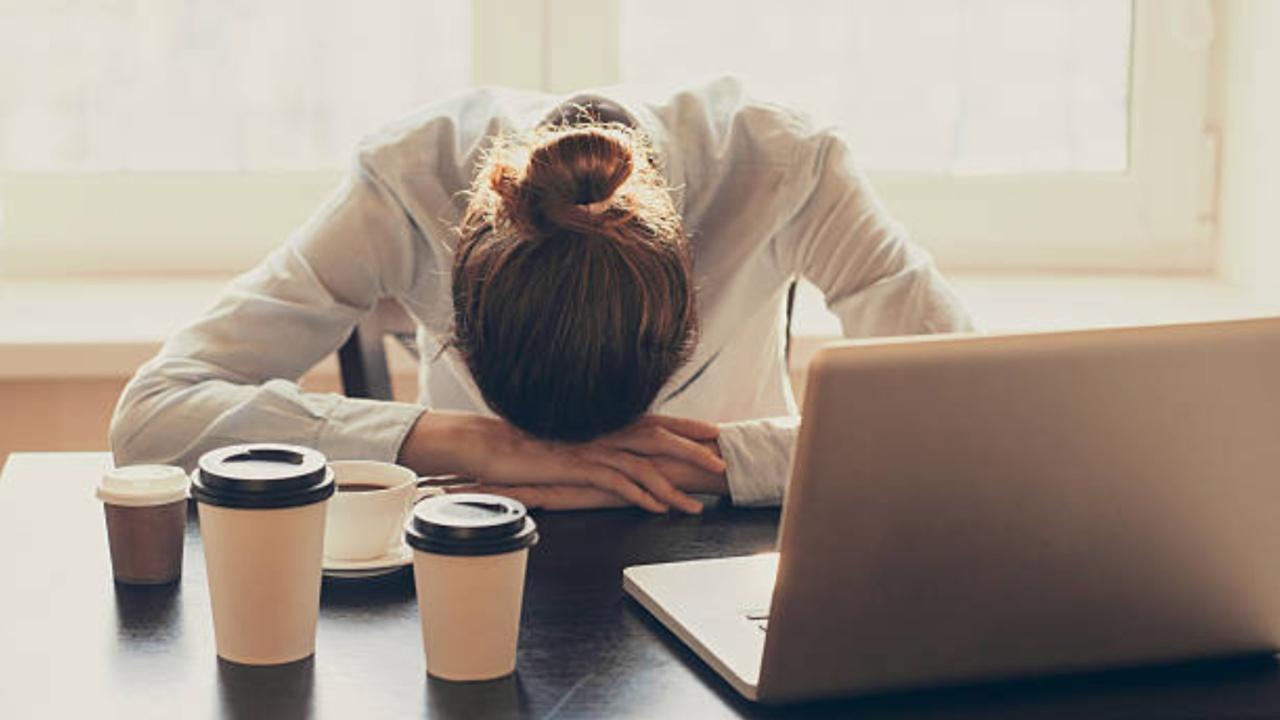 Sleepy at work? Here are some expert-suggested quick fixes to fight drowsiness