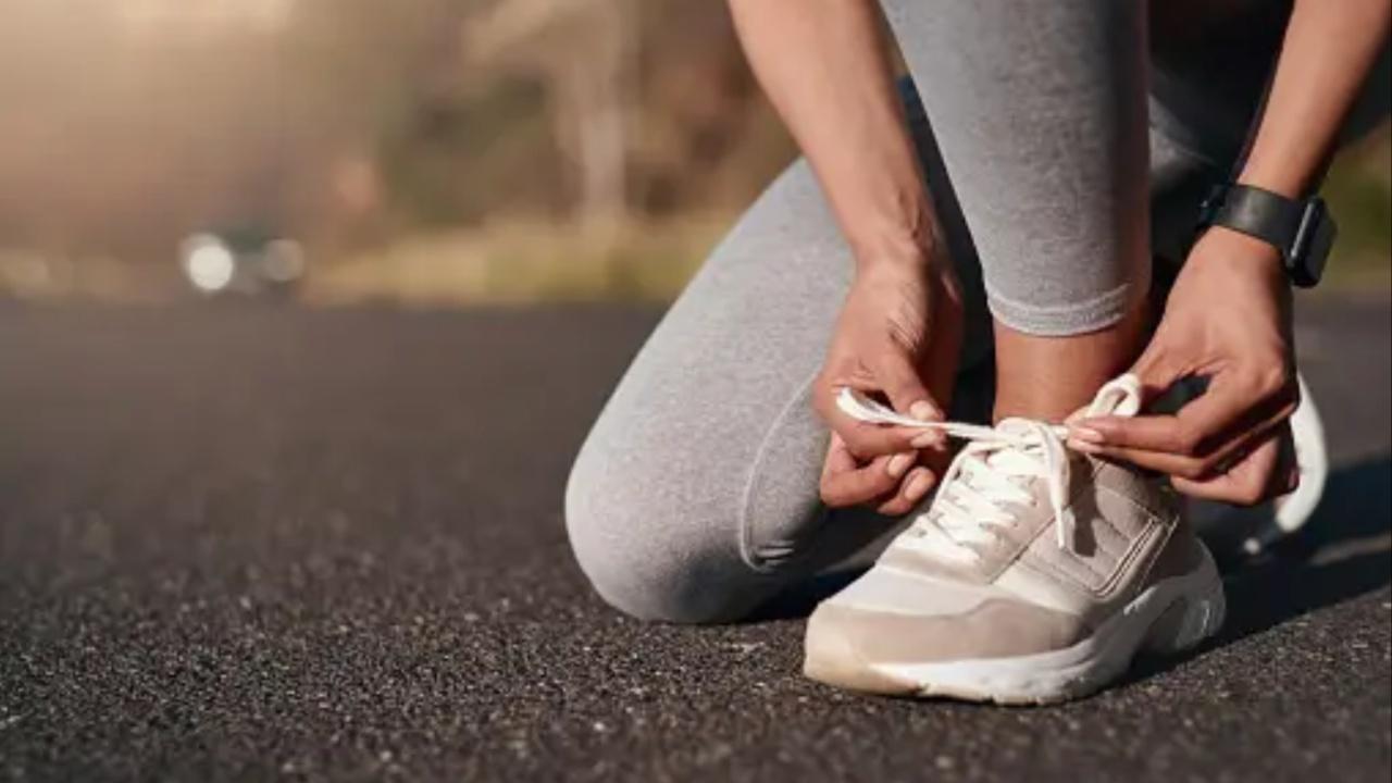 For cleaning suedes, use a sneaker protection spray. These sprays utilise a polymer-based formula that coats the fibres of your shoes, preventing stains from setting into the fabric. Many sneaker protection formulas also contain sunscreens to prevent premature fading caused by UV rays