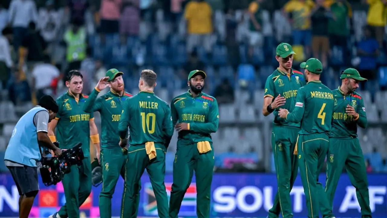 South Africa:
Temba Bavuma (c), Gerald Coetzee, Quinton de Kock, Reeza Hendricks, Marco Jansen, Heinrich Klaasen, Keshav Maharaj, Aiden Markram, David Miller, Lungi Ngidi, Andile Phehlukwayo, Kagiso Rabada, Tabraiz Shamsi, Rassie van der Dussen, Lizaad Williams