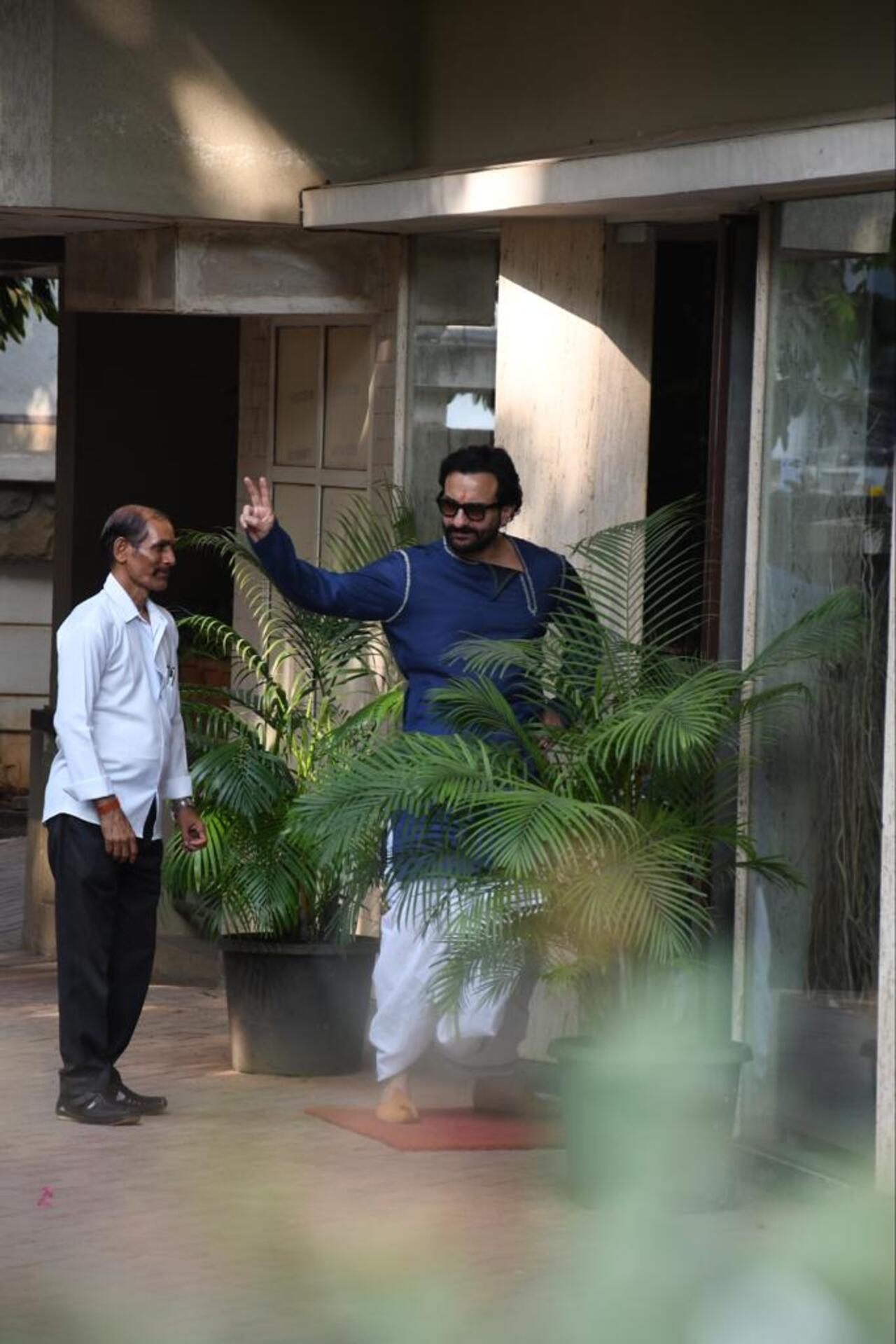 Saif Ali Khan waved at the paps and greeted them on Diwali before heading in