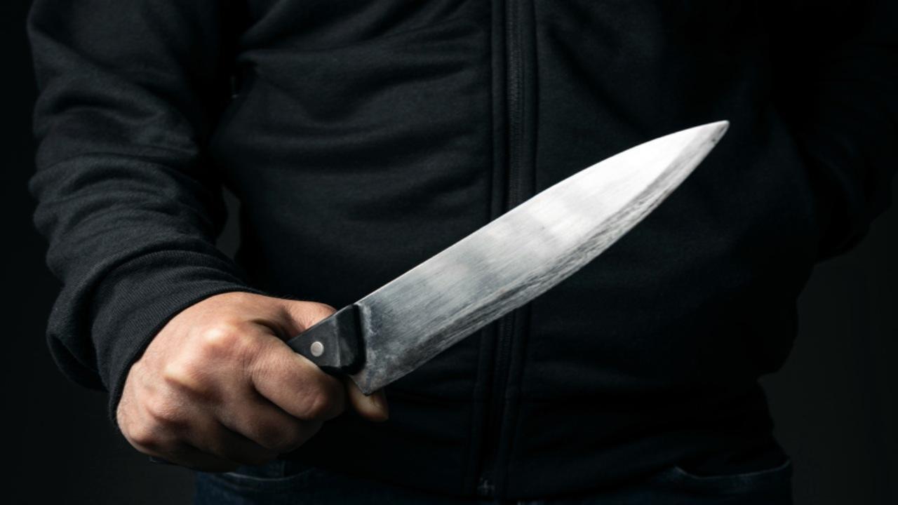 Mumbai News LIVE Updates: Woman critical after jilted lover slits her throat
