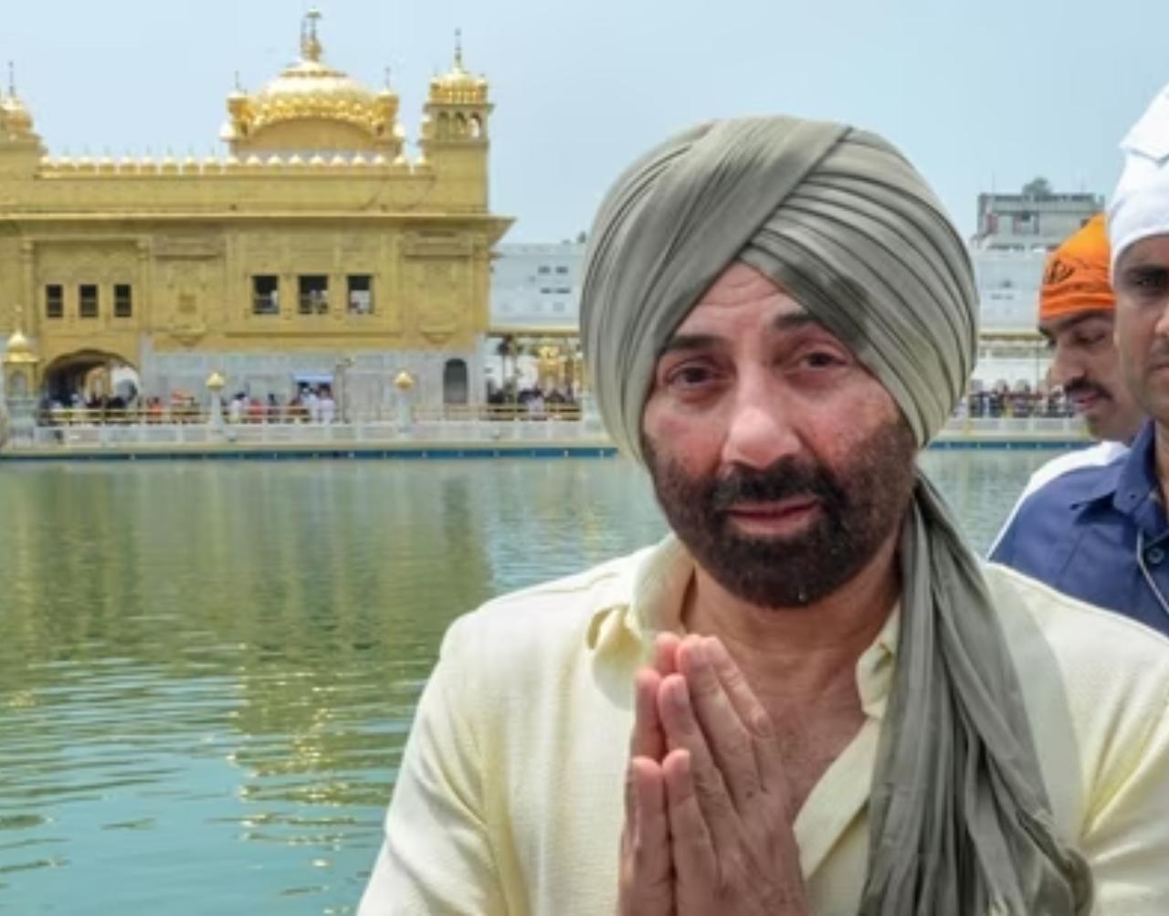 Sunny Deol sought blessings at the Golden Temple during the promotions of his blockbuster film, Gadar 2 (Source/Pallav Paliwal)