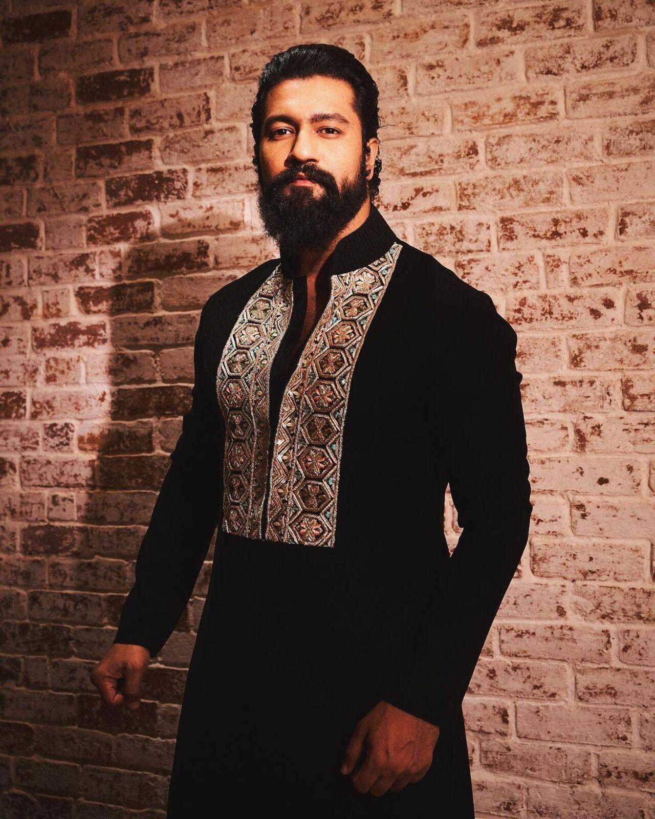 Vicky Kaushal looked dapper in a black and golden kurta for a Diwali party. Sporting his neatly styled long locks, the actor made heads turn